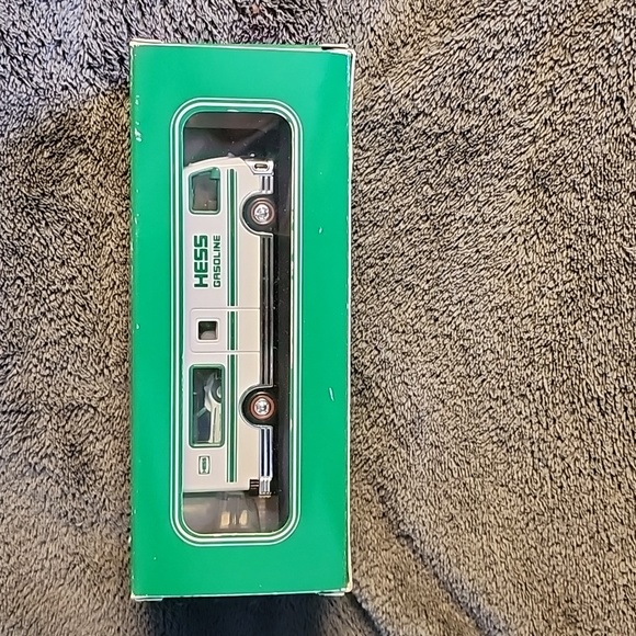 2008 Hess Mini Rec Van - Picture 2 of 2